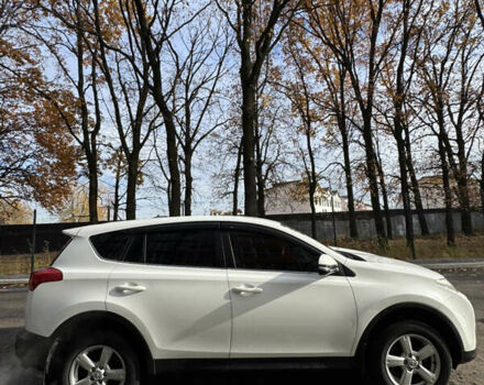 Белый Тойота РАВ 4, объемом двигателя 1.99 л и пробегом 181 тыс. км за 15700 $, фото 7 на Automoto.ua