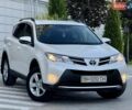 Білий Тойота РАВ 4, об'ємом двигуна 2 л та пробігом 116 тис. км за 15999 $, фото 5 на Automoto.ua
