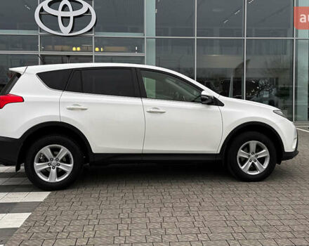 Белый Тойота РАВ 4, объемом двигателя 2.23 л и пробегом 188 тыс. км за 18900 $, фото 18 на Automoto.ua