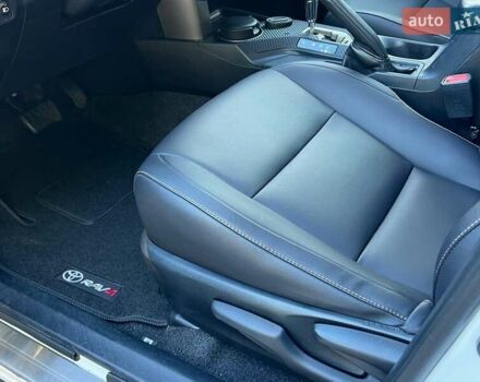 Белый Тойота РАВ 4, объемом двигателя 2.23 л и пробегом 131 тыс. км за 18000 $, фото 18 на Automoto.ua