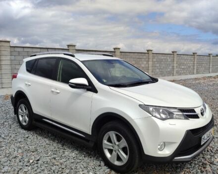 Білий Тойота РАВ 4, об'ємом двигуна 2.5 л та пробігом 250 тис. км за 16200 $, фото 1 на Automoto.ua