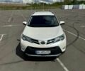 Белый Тойота РАВ 4, объемом двигателя 2.2 л и пробегом 141 тыс. км за 17000 $, фото 2 на Automoto.ua