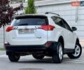 Білий Тойота РАВ 4, об'ємом двигуна 2 л та пробігом 116 тис. км за 15999 $, фото 31 на Automoto.ua