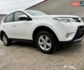 Белый Тойота РАВ 4, объемом двигателя 2.23 л и пробегом 155 тыс. км за 18500 $, фото 2 на Automoto.ua