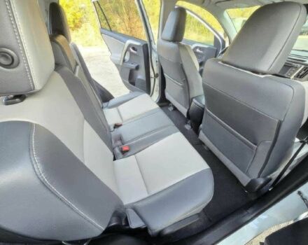 Белый Тойота РАВ 4, объемом двигателя 2.5 л и пробегом 82 тыс. км за 4450 $, фото 11 на Automoto.ua