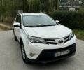 Белый Тойота РАВ 4, объемом двигателя 2.23 л и пробегом 209 тыс. км за 14500 $, фото 1 на Automoto.ua