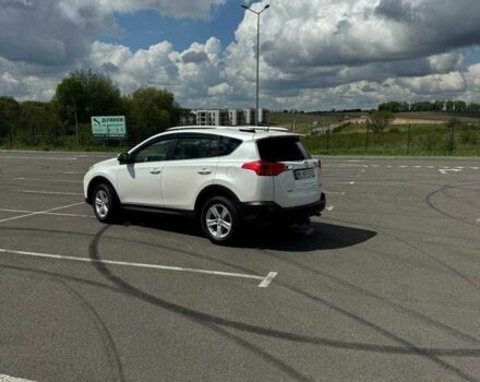 Белый Тойота РАВ 4, объемом двигателя 2.2 л и пробегом 141 тыс. км за 17000 $, фото 9 на Automoto.ua