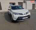 Белый Тойота РАВ 4, объемом двигателя 2.2 л и пробегом 218 тыс. км за 16200 $, фото 1 на Automoto.ua