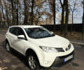 Белый Тойота РАВ 4, объемом двигателя 1.99 л и пробегом 181 тыс. км за 15700 $, фото 2 на Automoto.ua