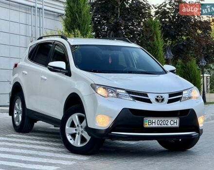 Білий Тойота РАВ 4, об'ємом двигуна 2 л та пробігом 116 тис. км за 15999 $, фото 10 на Automoto.ua