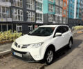 Белый Тойота РАВ 4, объемом двигателя 1.99 л и пробегом 181 тыс. км за 15700 $, фото 1 на Automoto.ua