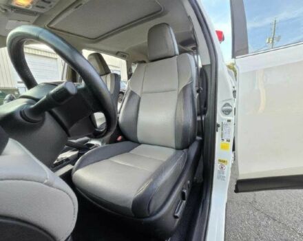 Белый Тойота РАВ 4, объемом двигателя 2.5 л и пробегом 82 тыс. км за 4450 $, фото 7 на Automoto.ua