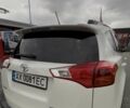 Белый Тойота РАВ 4, объемом двигателя 2.23 л и пробегом 100 тыс. км за 19050 $, фото 3 на Automoto.ua
