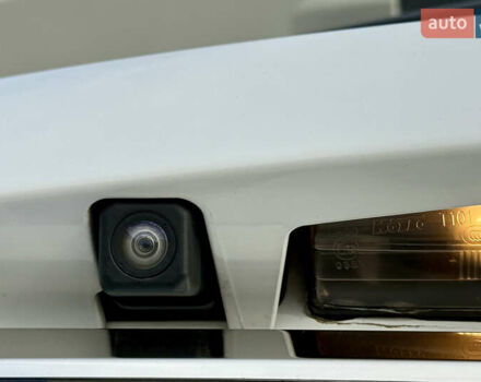 Белый Тойота РАВ 4, объемом двигателя 2 л и пробегом 216 тыс. км за 14999 $, фото 11 на Automoto.ua