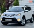Білий Тойота РАВ 4, об'ємом двигуна 2 л та пробігом 116 тис. км за 15999 $, фото 14 на Automoto.ua