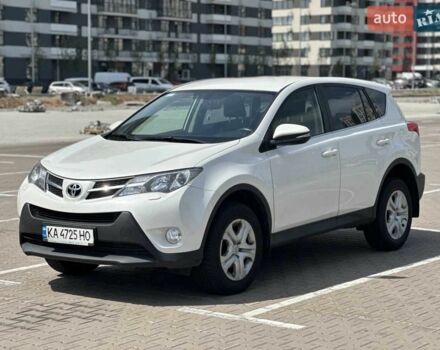 Белый Тойота РАВ 4, объемом двигателя 2 л и пробегом 123 тыс. км за 16900 $, фото 2 на Automoto.ua