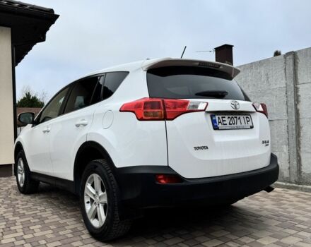 Білий Тойота РАВ 4, об'ємом двигуна 2.2 л та пробігом 165 тис. км за 17900 $, фото 2 на Automoto.ua