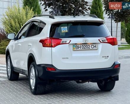 Білий Тойота РАВ 4, об'ємом двигуна 2 л та пробігом 116 тис. км за 15999 $, фото 22 на Automoto.ua