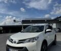 Белый Тойота РАВ 4, объемом двигателя 2.23 л и пробегом 299 тыс. км за 17500 $, фото 2 на Automoto.ua