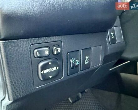 Білий Тойота РАВ 4, об'ємом двигуна 2 л та пробігом 116 тис. км за 15999 $, фото 42 на Automoto.ua