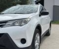 Белый Тойота РАВ 4, объемом двигателя 2.5 л и пробегом 165 тыс. км за 16800 $, фото 1 на Automoto.ua