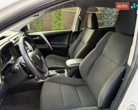 Белый Тойота РАВ 4, объемом двигателя 2.23 л и пробегом 123 тыс. км за 18300 $, фото 60 на Automoto.ua