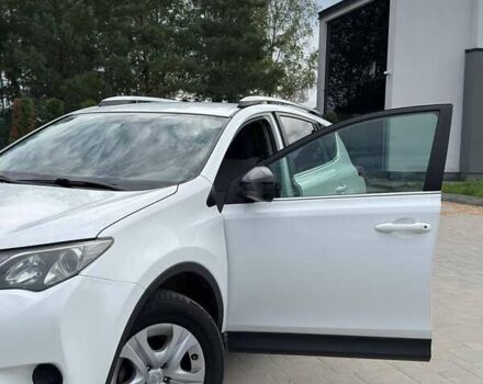 Белый Тойота РАВ 4, объемом двигателя 2.5 л и пробегом 165 тыс. км за 16800 $, фото 28 на Automoto.ua