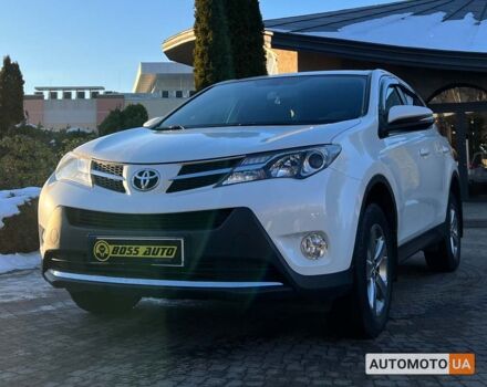 Белый Тойота РАВ 4, объемом двигателя 2 л и пробегом 100 тыс. км за 17999 $, фото 2 на Automoto.ua