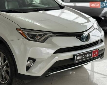 Белый Тойота РАВ 4, объемом двигателя 2.5 л и пробегом 99 тыс. км за 22990 $, фото 3 на Automoto.ua