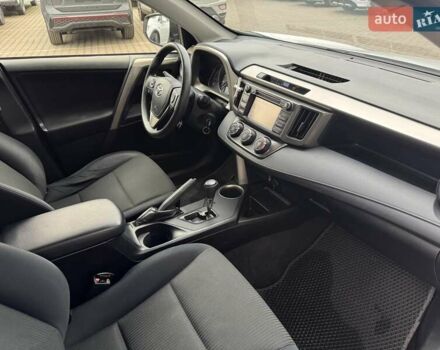 Белый Тойота РАВ 4, объемом двигателя 2.5 л и пробегом 89 тыс. км за 14990 $, фото 25 на Automoto.ua