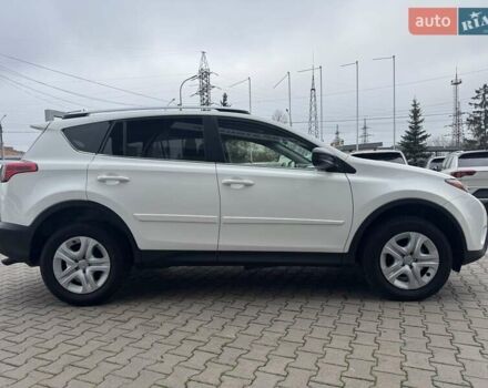 Белый Тойота РАВ 4, объемом двигателя 2.5 л и пробегом 89 тыс. км за 14990 $, фото 4 на Automoto.ua