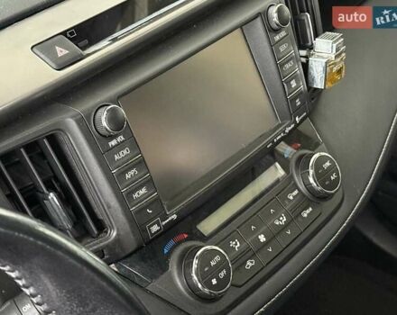 Белый Тойота РАВ 4, объемом двигателя 2.5 л и пробегом 99 тыс. км за 22990 $, фото 25 на Automoto.ua