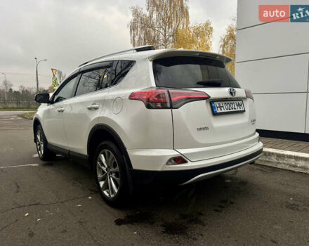 Білий Тойота РАВ 4, об'ємом двигуна 2.23 л та пробігом 157 тис. км за 25000 $, фото 1 на Automoto.ua