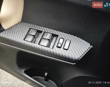 Белый Тойота РАВ 4, объемом двигателя 2.5 л и пробегом 165 тыс. км за 16500 $, фото 11 на Automoto.ua