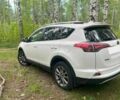 Білий Тойота РАВ 4, об'ємом двигуна 2.5 л та пробігом 137 тис. км за 14500 $, фото 4 на Automoto.ua