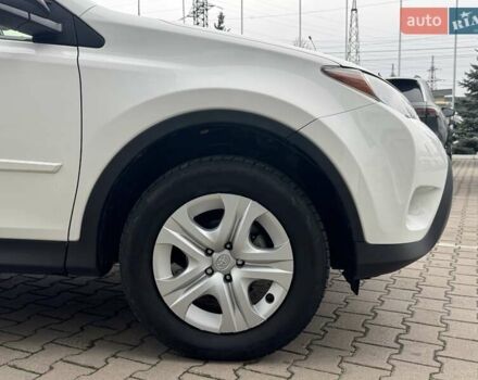 Белый Тойота РАВ 4, объемом двигателя 2.5 л и пробегом 89 тыс. км за 14990 $, фото 3 на Automoto.ua