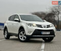 Белый Тойота РАВ 4, объемом двигателя 2.23 л и пробегом 150 тыс. км за 16500 $, фото 1 на Automoto.ua