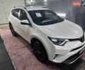 Білий Тойота РАВ 4, об'ємом двигуна 2.23 л та пробігом 134 тис. км за 21300 $, фото 1 на Automoto.ua