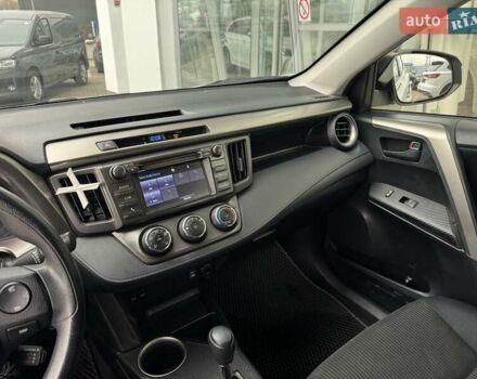 Белый Тойота РАВ 4, объемом двигателя 2.5 л и пробегом 89 тыс. км за 14990 $, фото 21 на Automoto.ua