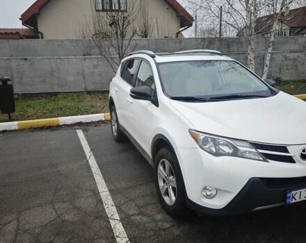 Белый Тойота РАВ 4, объемом двигателя 2.5 л и пробегом 165 тыс. км за 16500 $, фото 1 на Automoto.ua