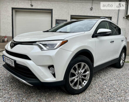Белый Тойота РАВ 4, объемом двигателя 2.49 л и пробегом 130 тыс. км за 18000 $, фото 3 на Automoto.ua