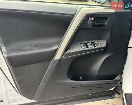 Белый Тойота РАВ 4, объемом двигателя 2.5 л и пробегом 89 тыс. км за 14990 $, фото 9 на Automoto.ua