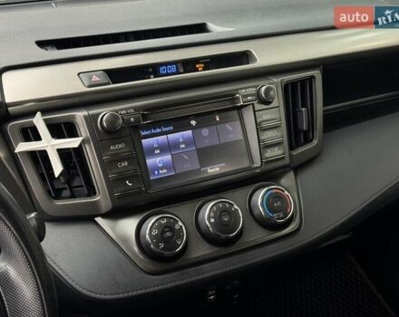 Белый Тойота РАВ 4, объемом двигателя 2.5 л и пробегом 89 тыс. км за 14990 $, фото 19 на Automoto.ua