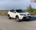 Белый Тойота РАВ 4, объемом двигателя 2 л и пробегом 290 тыс. км за 16199 $, фото 1 на Automoto.ua
