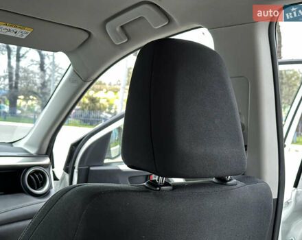 Белый Тойота РАВ 4, объемом двигателя 2.23 л и пробегом 150 тыс. км за 16500 $, фото 38 на Automoto.ua