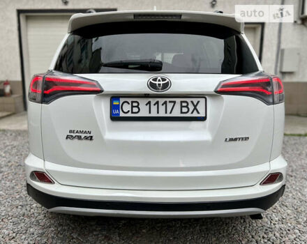 Белый Тойота РАВ 4, объемом двигателя 2.49 л и пробегом 130 тыс. км за 18000 $, фото 12 на Automoto.ua