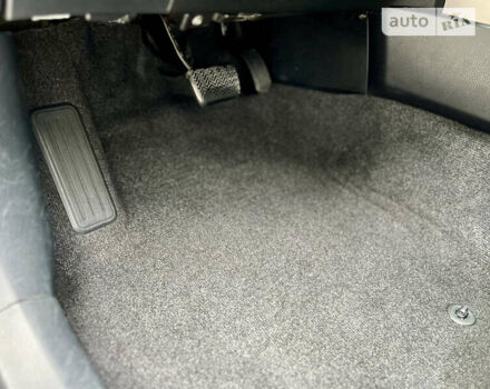 Белый Тойота РАВ 4, объемом двигателя 2.49 л и пробегом 130 тыс. км за 18000 $, фото 24 на Automoto.ua