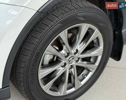 Белый Тойота РАВ 4, объемом двигателя 2.5 л и пробегом 99 тыс. км за 22990 $, фото 5 на Automoto.ua