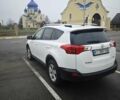 Белый Тойота РАВ 4, объемом двигателя 2.5 л и пробегом 165 тыс. км за 16500 $, фото 4 на Automoto.ua