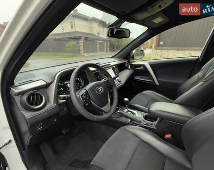 Белый Тойота РАВ 4, объемом двигателя 2.49 л и пробегом 71 тыс. км за 24800 $, фото 21 на Automoto.ua